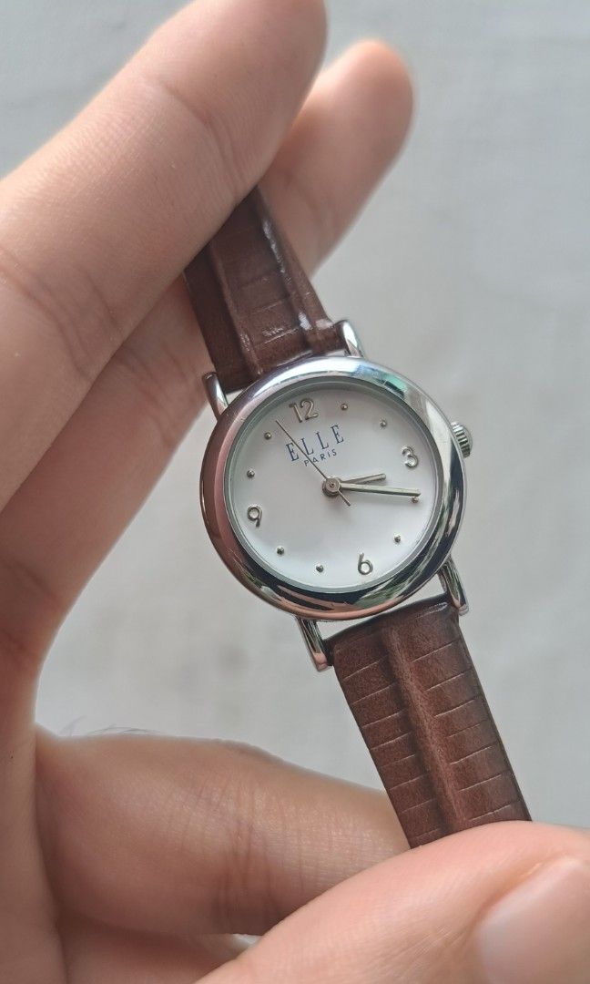Elle paris watch hotsell