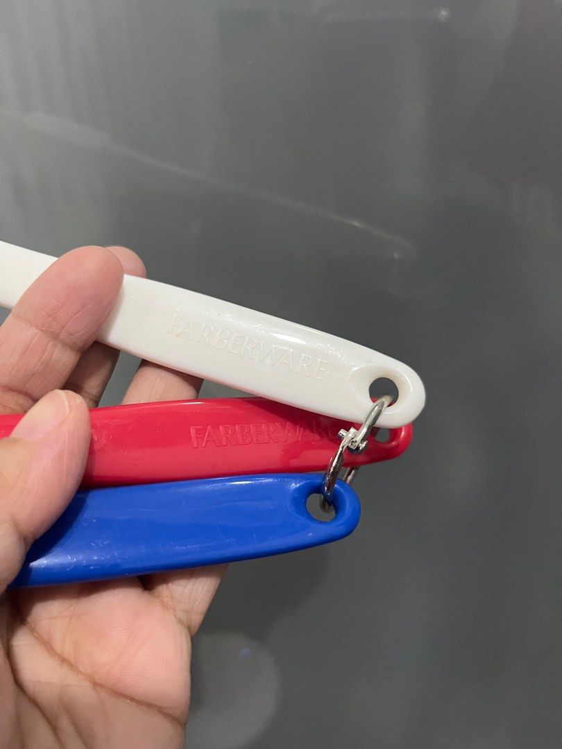 Farberware silicone spatula take all (Category: Bakeware) located in Marikina City. Submitted by myprelovedcollectibles (Listing ID 1332687330, Image 3). Description: Unused.