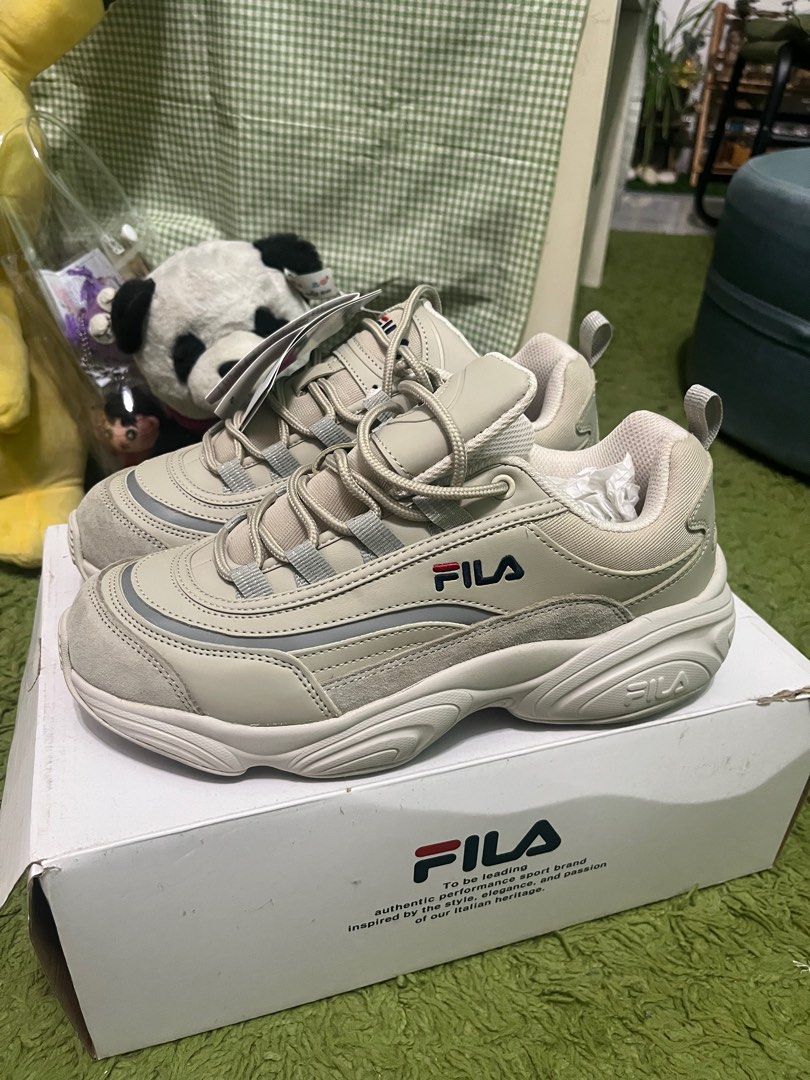 Fila ray run hot sale