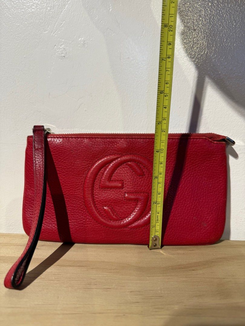 Gucci Pebbled Calfskin Soho Wristlet (Category: Luxury Bags & Wallets) located in Pasig City. Submitted by armoire_deluxe (Listing ID 1332695621, Image 3). Description: Pre💕 item. In good condition..
