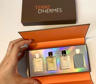 (Category: ) located in . Submitted by europebrandedperfumes (Listing ID 1332776743, Image 1). Description: .