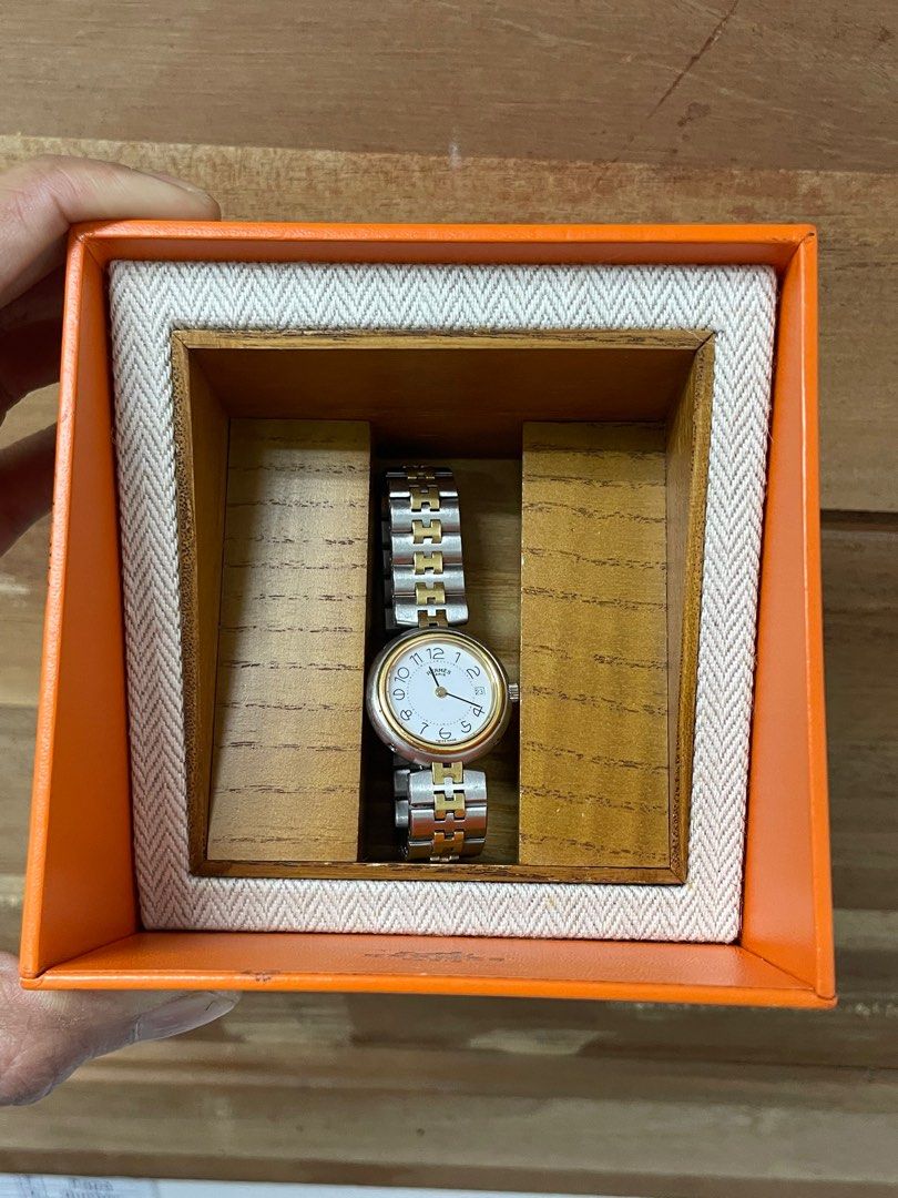 HERMES Profile Two-tone Ladies' Watch (Category: Luxury Watches) located in Manila. Submitted by luxemax_09 (Listing ID 1332730115, Image 2). Description: Gender: Ladies’ Reference #: 436365 Movement: Quartz Case Size: 25mm / 26mm (with crown) Case Material: Stainless steel Strap Size: 6.5” / 7.5” (with face) Crystal: Sapphire Water Resistance: 30m Dial Type/Color: Analog / White Calendar: Date display Band Type: Bracelet Band Material: Stainless
