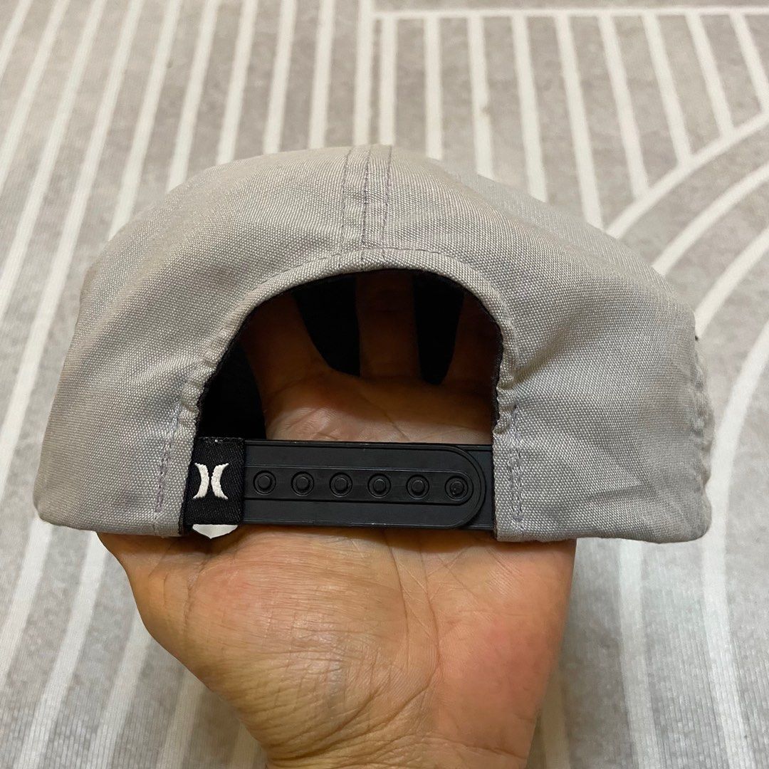 hurley nike dri fit snapback
