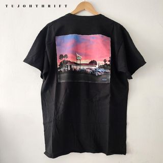 (Category: ) located in . Submitted by tujohthrift (Listing ID 1332718202, Image 1). Description: .
