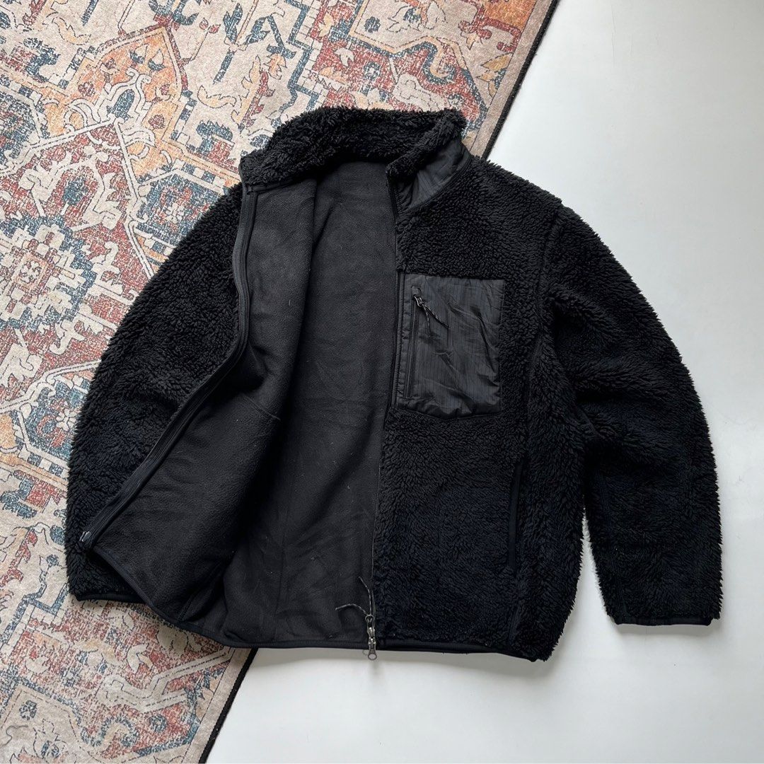 Jaket fleece uniqlo shop
