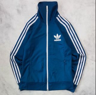 (Kategori: ) berada di . Dikirim oleh kesukaankustore_id (ID iklan 1332637148, Gambar 1). Deskripsi: .