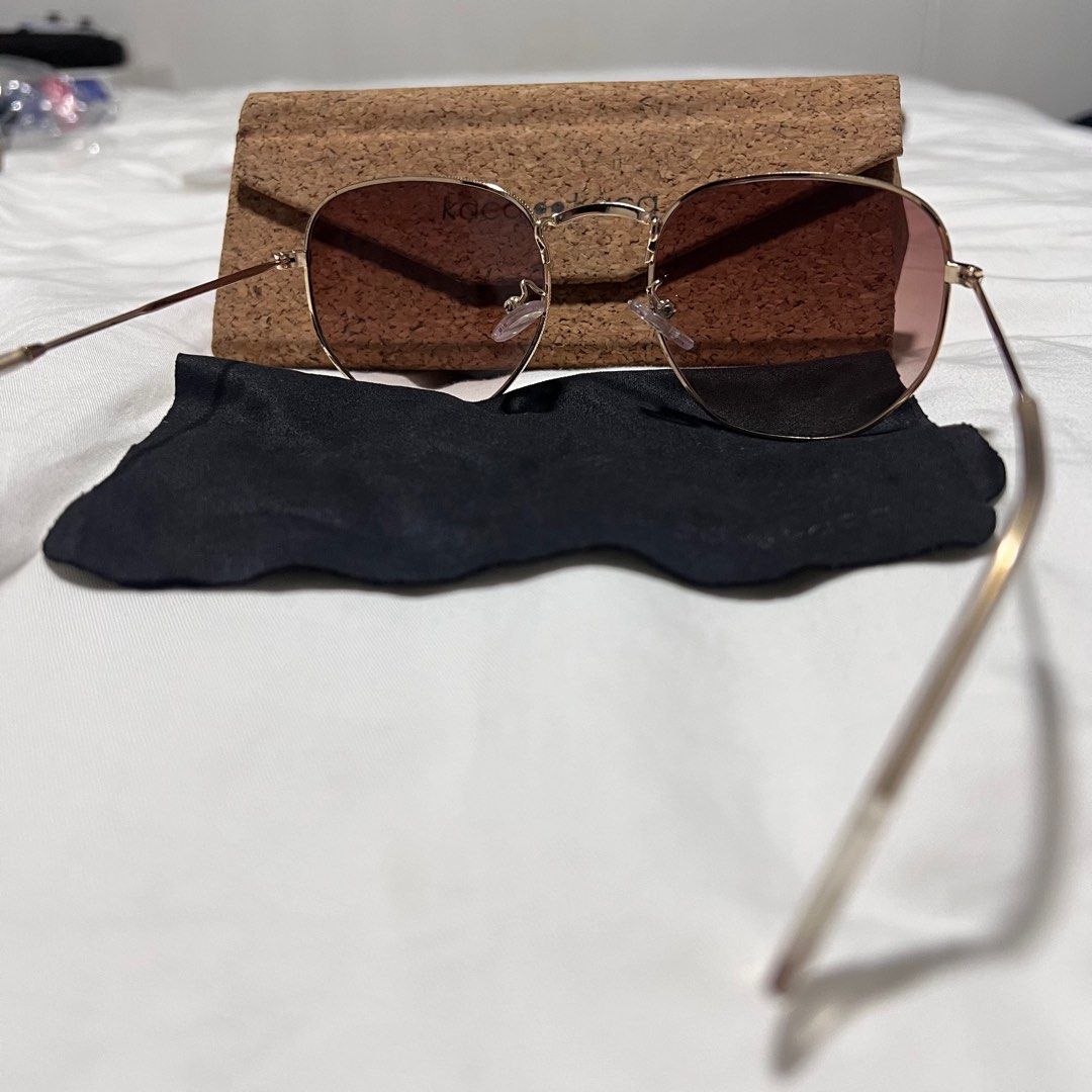 Kaca Kaca Sunglasses with FREE NORMAL MAIL