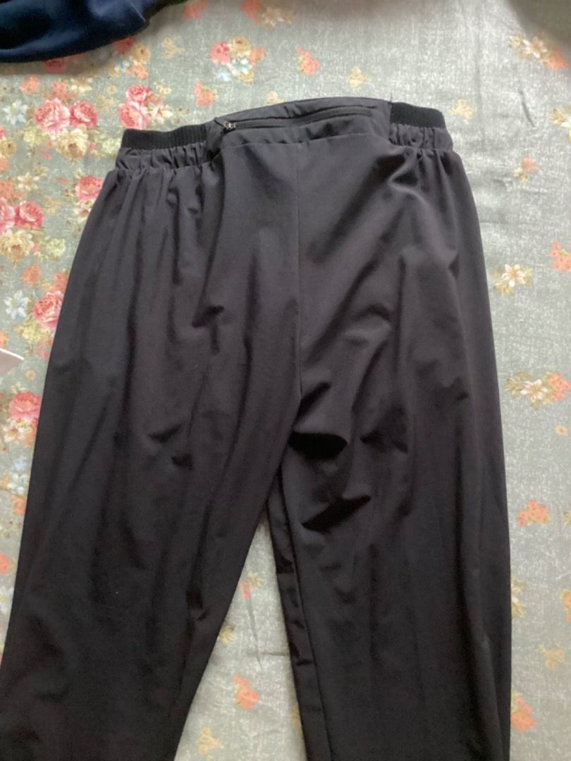 Kalenji Decathlon black track pants Women s Fashion Bottoms Other Bottoms on Carousell