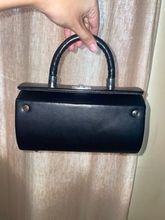 (Category: ) located in . Submitted by starfits_ph (Listing ID 1332667617, Image 1). Description: .