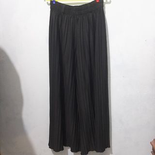 (Kategori: ) berada di . Dikirim oleh berbunga (ID iklan 1332783972, Gambar 1). Deskripsi: .