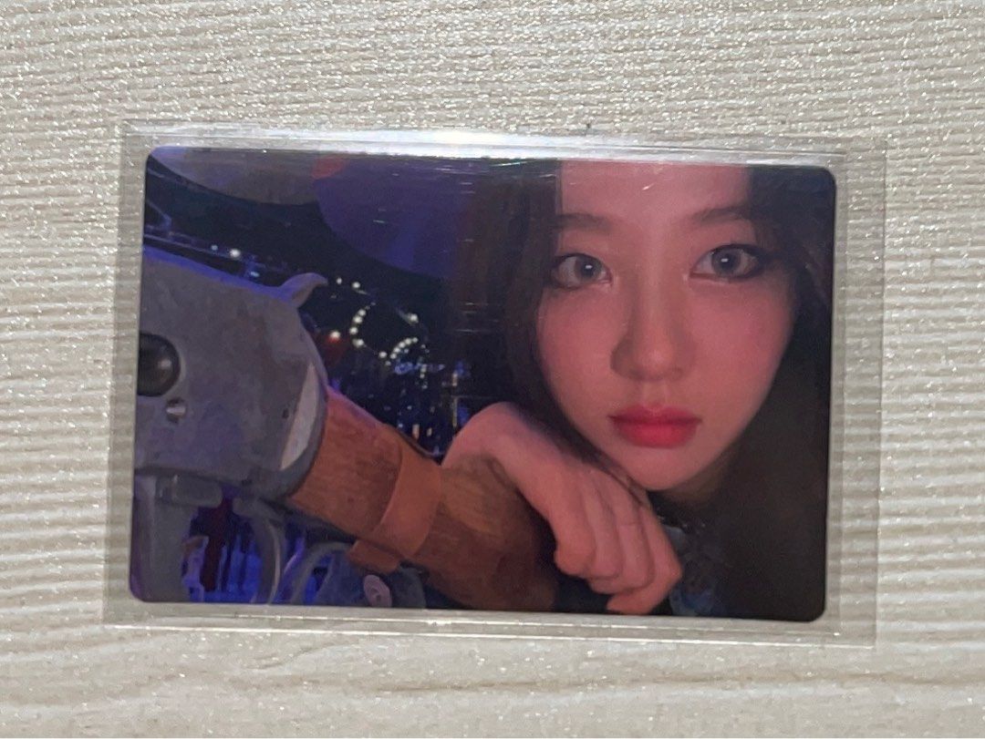 Loona Not Friends unsealed w/ inclusions (Category: K-Wave Merchandise) located in Navotas City. Submitted by deserve_mo (Listing ID 1332686323, Image 3). Description: .