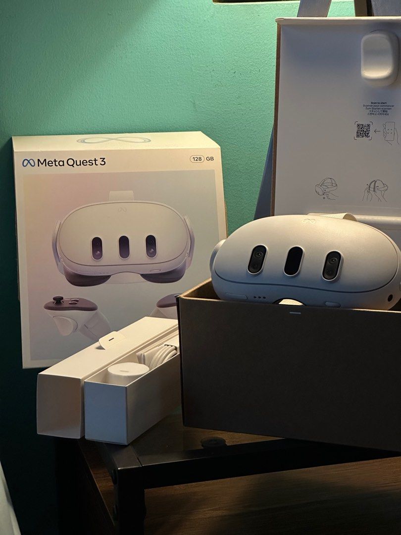 Meta Quest 3 128gb Virtual Reality VR Gaming Headset, Video Gaming