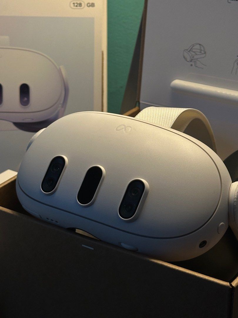 Meta Quest 3 128gb Virtual Reality VR Gaming Headset, Video Gaming