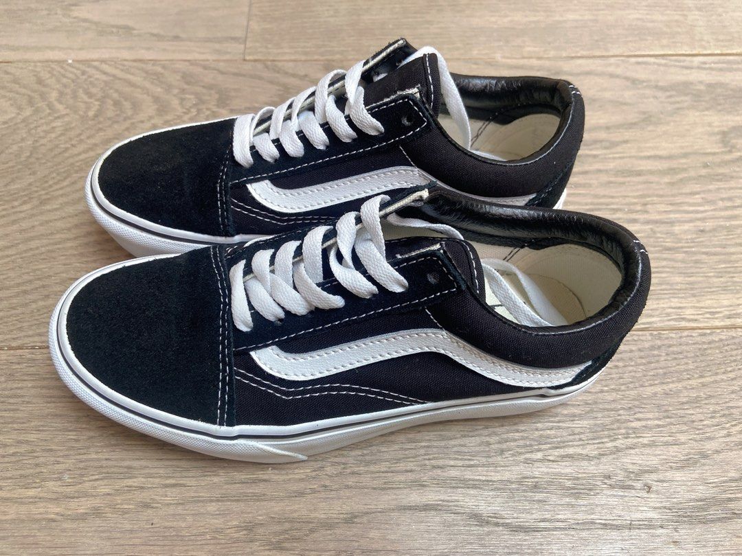 Size 3 vans authentic deals