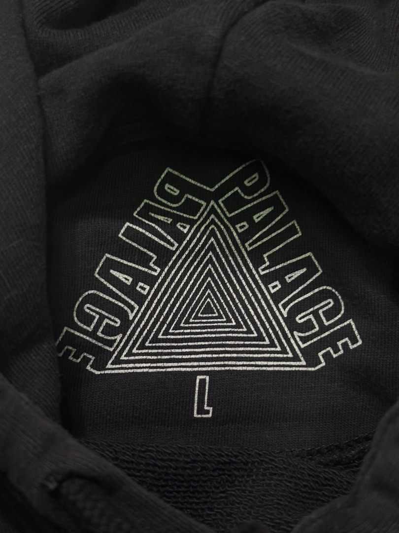 PALACE HOODIE