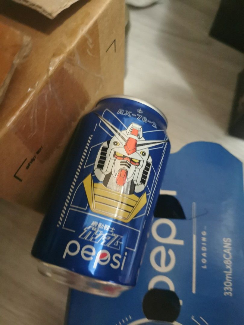 百事可樂Pepsi 高達鋁罐Aluminum Coke cans, 嘢食 & 嘢飲, 飲料 Carousell