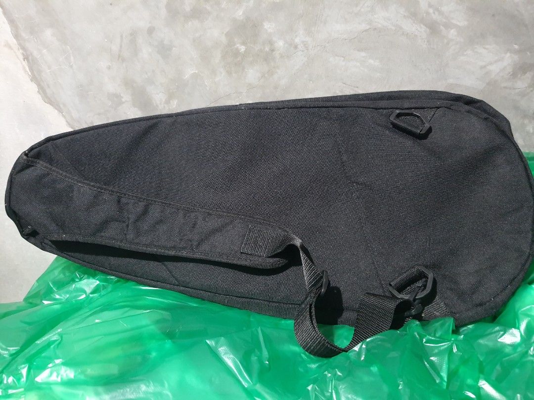 Preloved Badminton bag (Category: Other Sports Equipment and Supplies) located in General Santos City (Dadiangas). Submitted by mlmiya (Listing ID 1332669596, Image 2). Description: Original Prince badminton racket bag Free if you buy at least 1 item Washed since matagal nakatambak Pay for shipping fee Will fold it when shipping. Be a responsible miner Do.not.mine/offer if not sure.