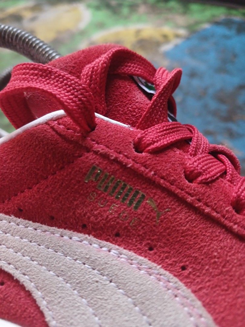 puma suede sz 37 5 fit ke 38 5 Fesyen Pria Sepatu Sneakers di Carousell