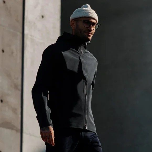 Rapha hooded rain jacket deals