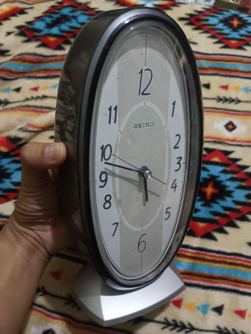Seiko BZ343-N vertical desk clock (Category: Clocks) located in Quezon City. Submitted by markgolveo (Listing ID 1332717769, Image 3). Description: Seiko BZ343-N vertical desk clock tested working accurate signs of wears but still presentable for display.