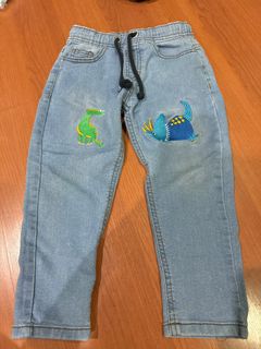 (Category: ) located in . Submitted by ilaailaa (Listing ID 1332755032, Image 1). Description: .