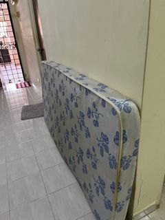 (Category: ) located in . Submitted by raaf20 (Listing ID 1332682336, Image 1). Description: .