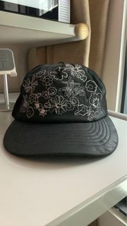 (Category: ) located in . Submitted by preloveditems0nly (Listing ID 1332725308, Image 1). Description: .