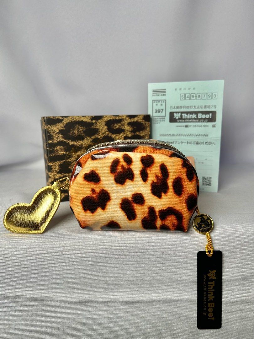 THINK BEE Purse BAG. Wallet (Category: Luxury Bags & Wallets) located in Quezon City. Submitted by whatsinmyclosett (Listing ID 1332645799, Image 2). Description: THINK BEE Purse BAG. Wallet ☑️Made in Japan ☑️Original ☑️Vintage ☑️branded ☑️ 12X8 CM ☑️ GOOD CONDITION !! ☑️Manage your Expectations this is Second hand Item/ Vintage Item Hindi Brand New Binibili mo 🔴complete with box and papers item is look new but may issue pls look the last photos