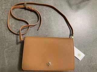 （分類：）位於 。 由 ccccccc6 提交（商品編號 1332756419，圖片 1）。簡介： 。