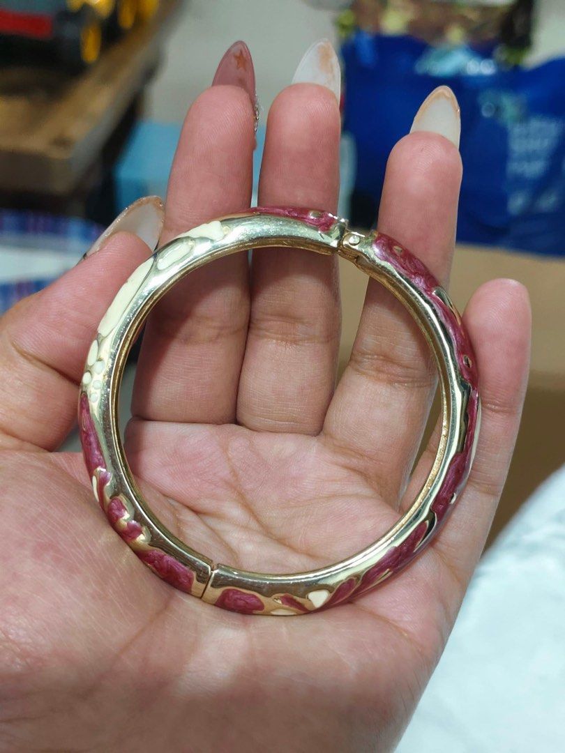 Vintage bangle discount