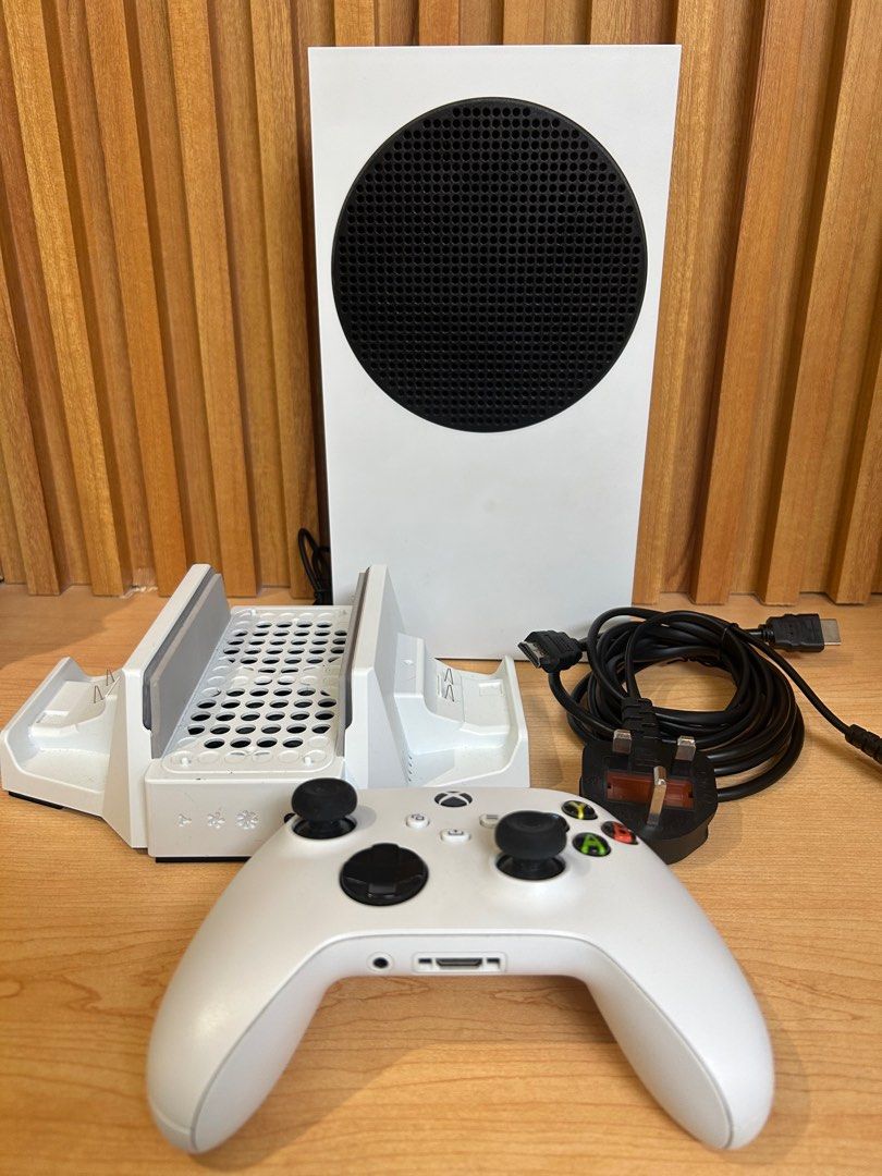 Xbox Series S 512GB with Games, Video Gaming, Video Game Consoles, Xbox