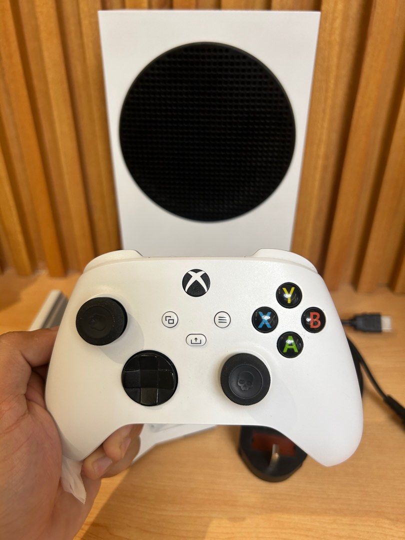 Xbox Series S 512GB with Games, Video Gaming, Video Game Consoles, Xbox