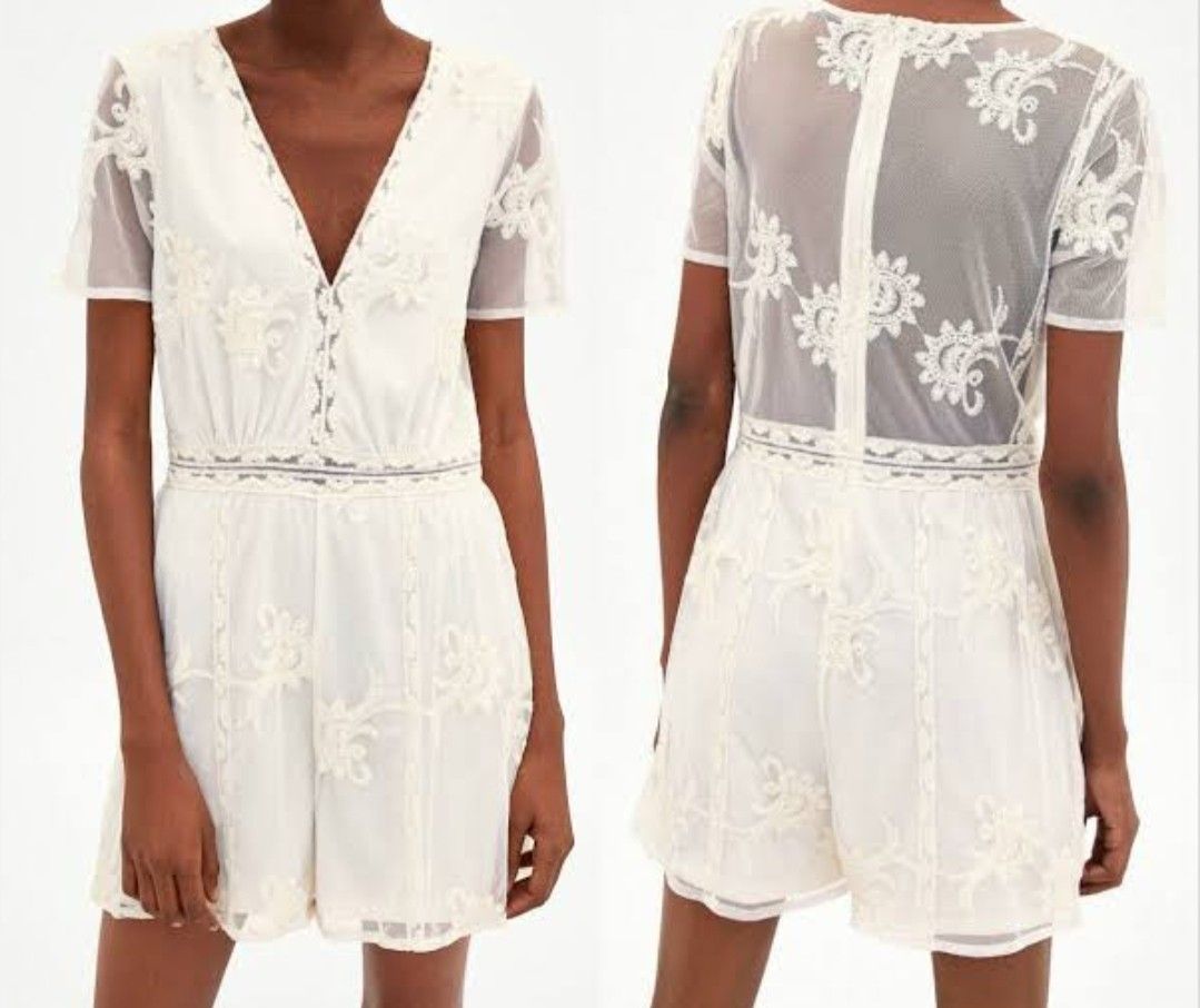 Zara Cream Lace Romper (Category: Rompers) located in San Vicente. Submitted by modamorphosis (Listing ID 1332650655, Image 1). Description: .