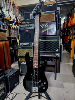 Aria pro ii diamond series bass guitar