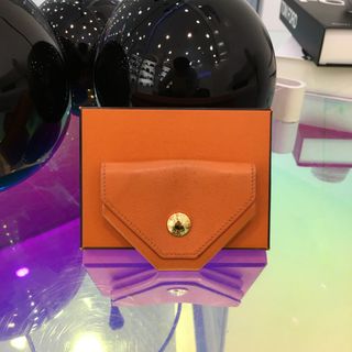 (Category: ) located in . Submitted by brandieshoppe (Listing ID 1332929642, Image 1). Description: .