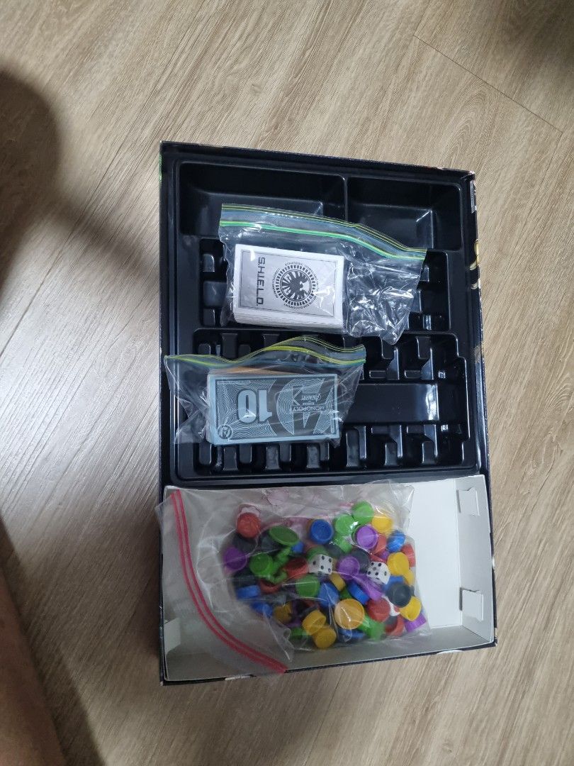 Avengers monopoly set (Category: Board Games & Puzzles) located in Singapore. Submitted by kierara (Listing ID 1332920708, Image 2). Description: limited edition monopoly avengers set.