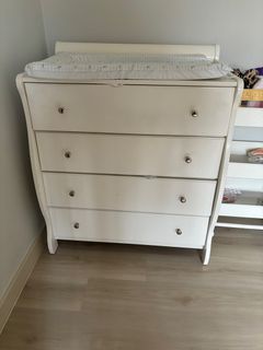 (Category: ) located in . Submitted by shazina0212 (Listing ID 1332825793, Image 1). Description: .