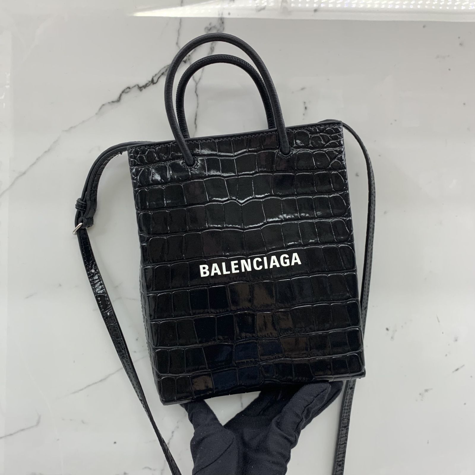 【新品・国内即発】BALENCIAGA 757776 0AI2N 6960 バッグ 新品・国内即発】BALENCIAGA 757776 0AI2N 6960 バッグ