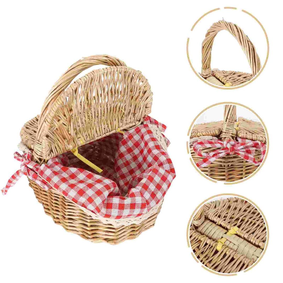Scandinavian Rattan Tulip-Shaped Storage Basket - Handheld Picnic Basket, Woven Natural Rattan, Rustic Home Decor