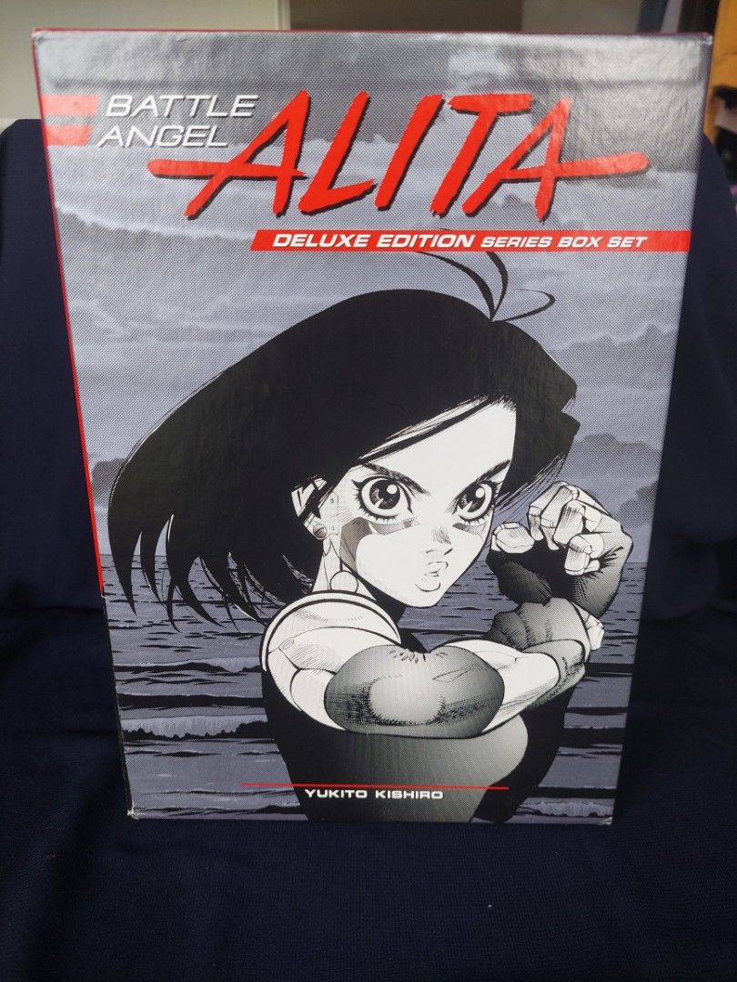Battle Angel Alita Deluxe Complete Series Hardcover Box Set (English