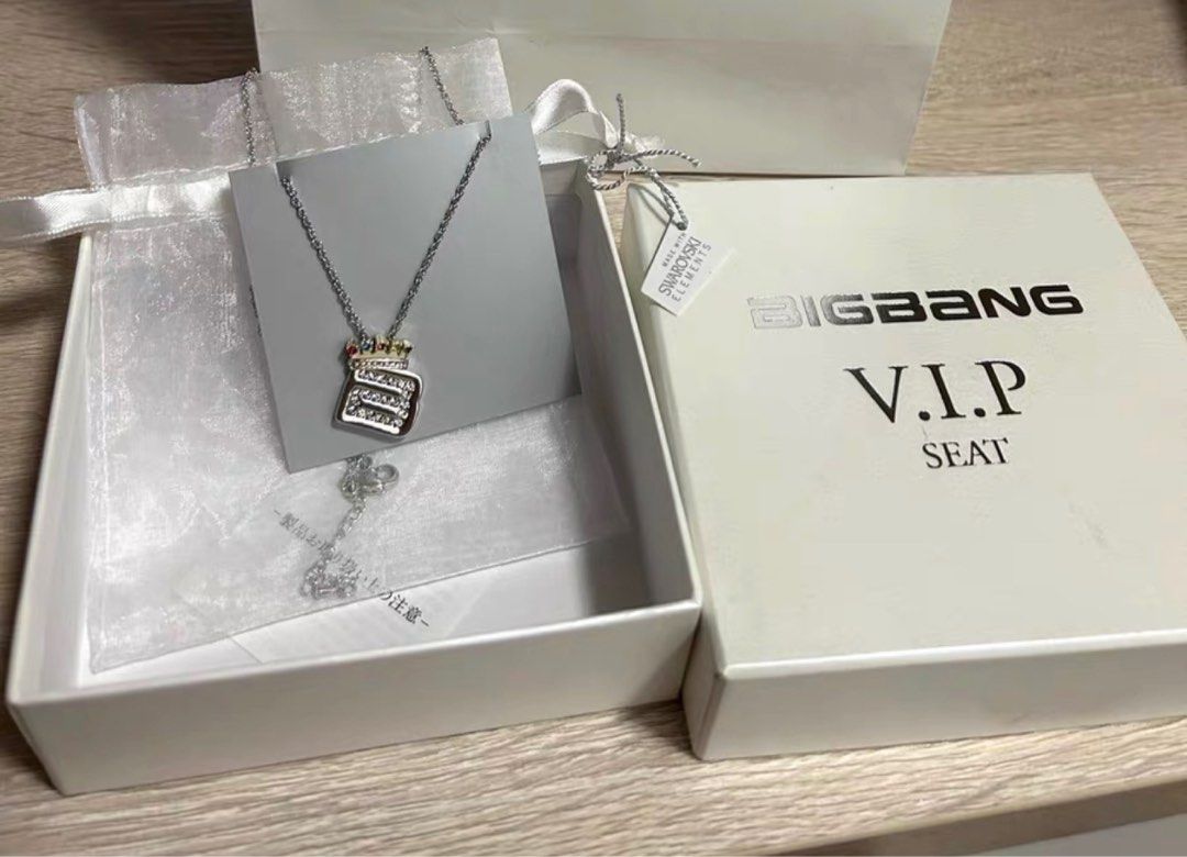 BIGBANG Japan Official Swarovski Bangle Concert VIP Seat