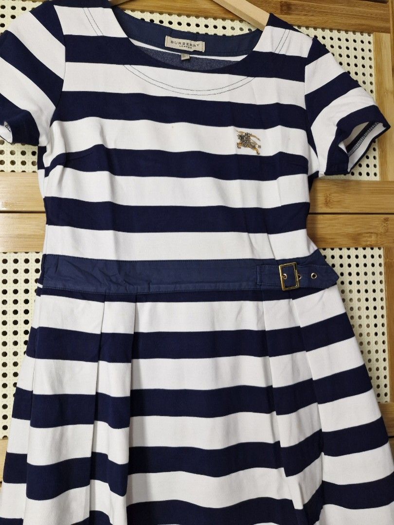 Burberry striped dress shop