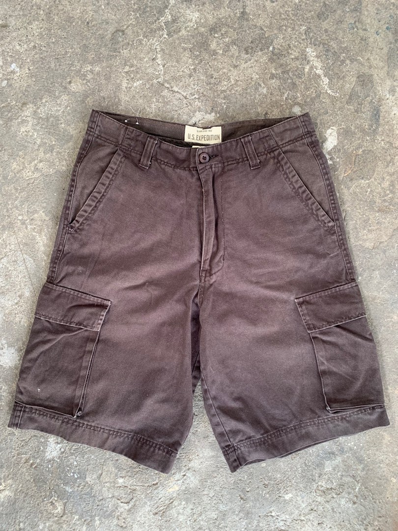 Cargo shorts Brown Men s Fashion Bottoms Shorts on Carousell