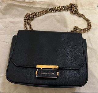 （分類：）位於 。 由 selling_good_things 提交（商品編號 1332880478，圖片 1）。簡介： 。