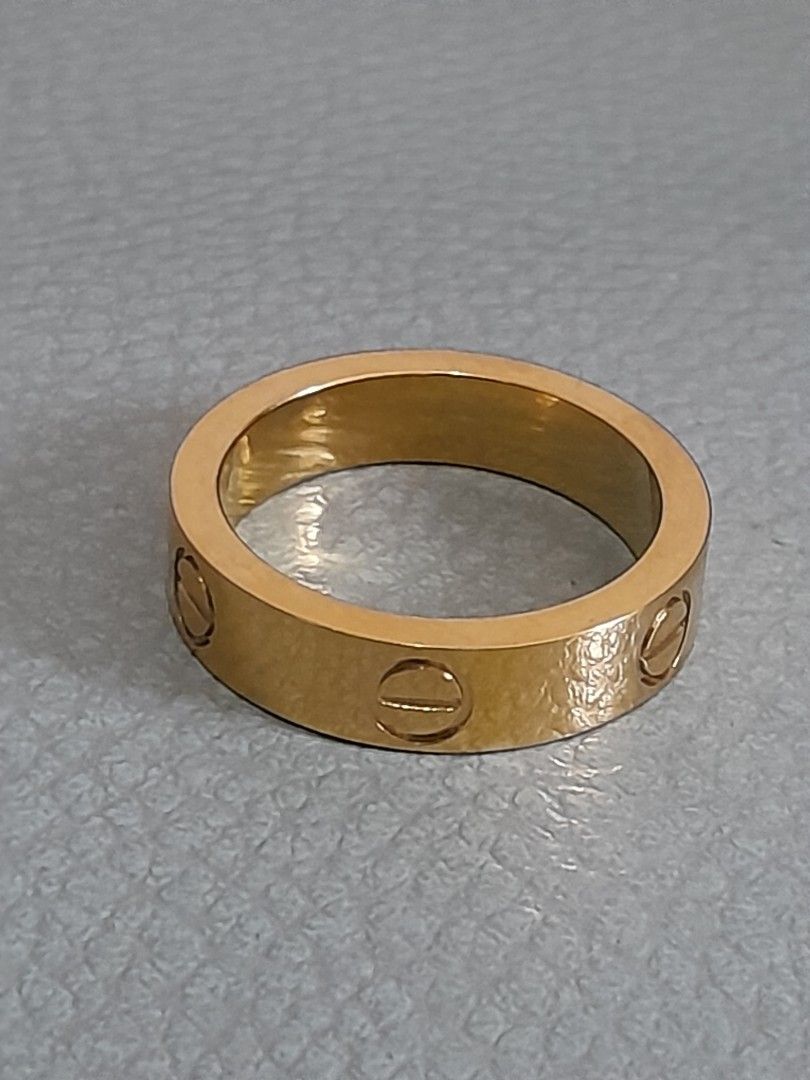 Cincin cartier gold plated kurang paham asli atau bukan Barang Mewah Aksesoris di Carousell