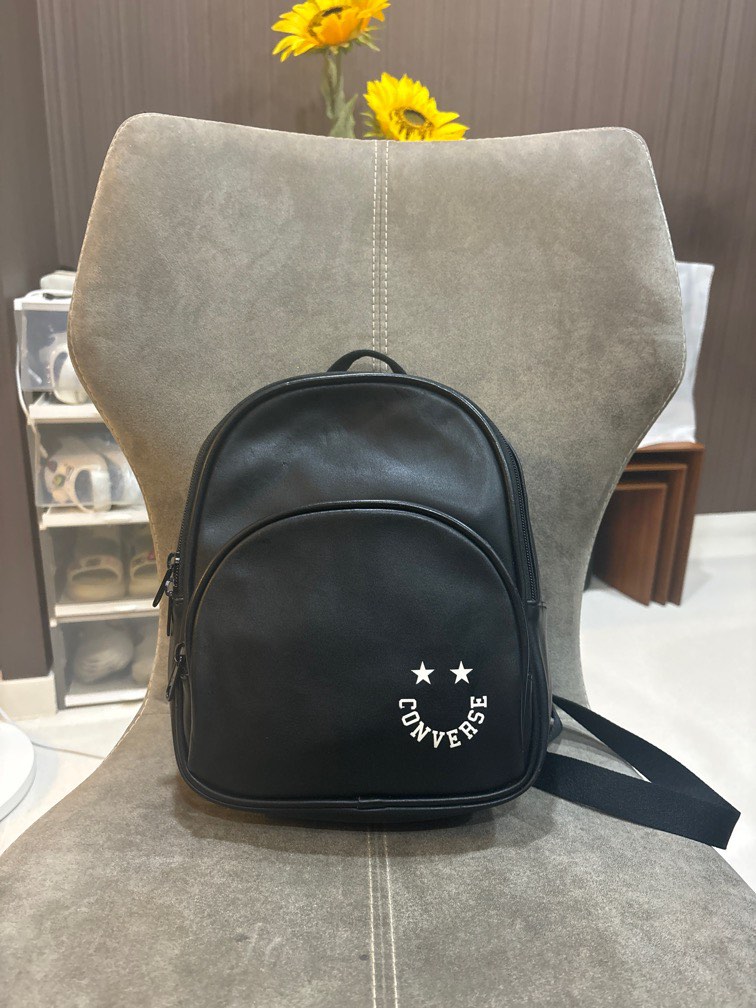 Mini backpack converse hotsell