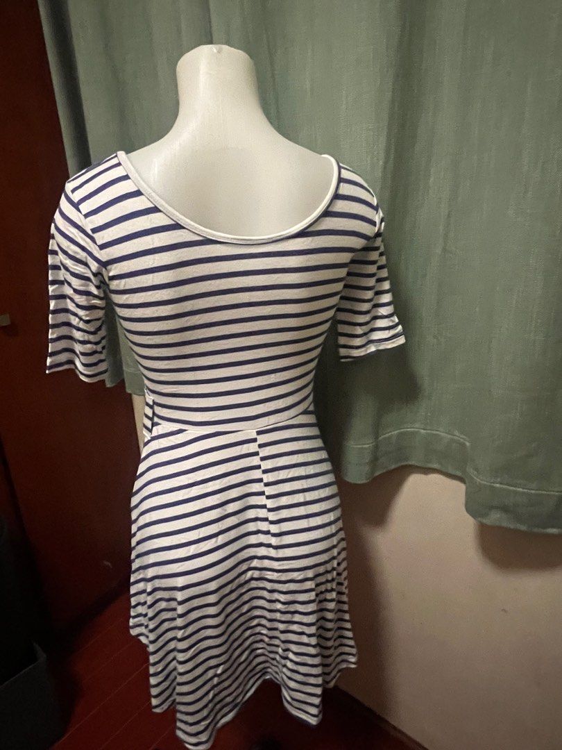 Dress Striped Blue/White (Category: Dresses) located in Quezon City. Submitted by treeshabertol (Listing ID 1332855884, Image 2). Description: No brand.