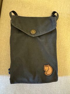 （分類：）位於 。 由 angelamlam 提交（商品編號 1332850248，圖片 1）。簡介： 。