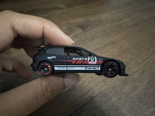 (Category: ) located in . Submitted by fairuz_7 (Listing ID 1332826281, Image 1). Description: .
