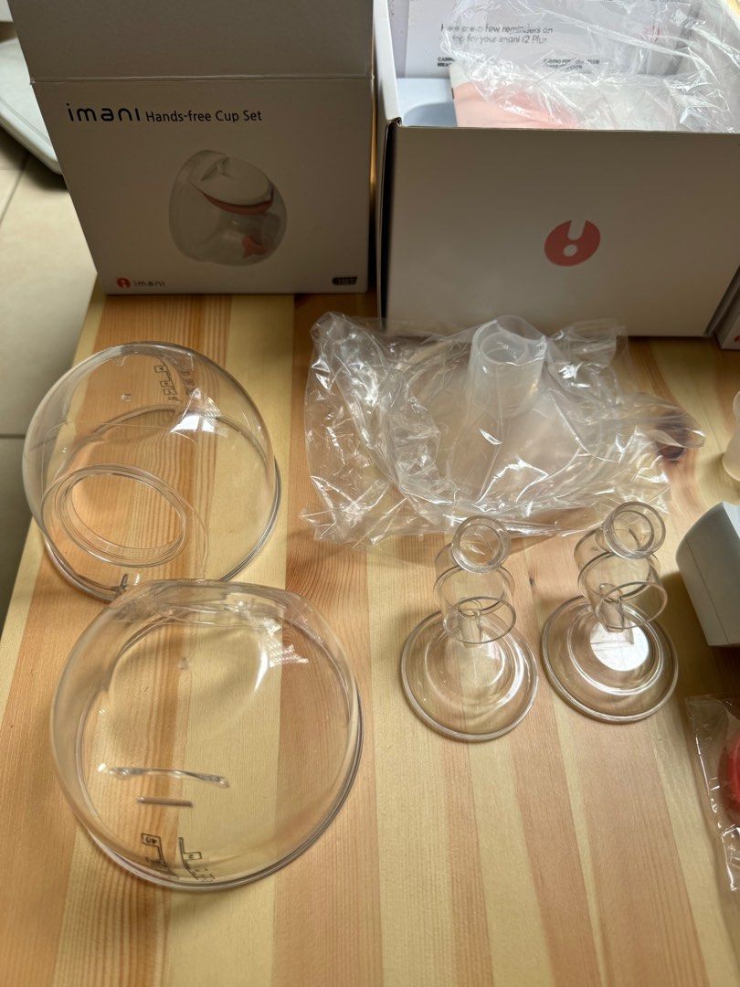 Imani Breast Pump i2 Plus (Category: Breastfeeding & Bottle Feeding) located in Taguig. Submitted by sedpsk (Listing ID 1332822760, Image 3). Description: Imani i2 Plus Valve - used 3 protector - 2 used and 1 brand new 2 connectors - used 1 insert - used 1 25mm funnel - unused 2 collection bottle - used 1 cap - unused Used less then 10x since I nursed directly most of time.